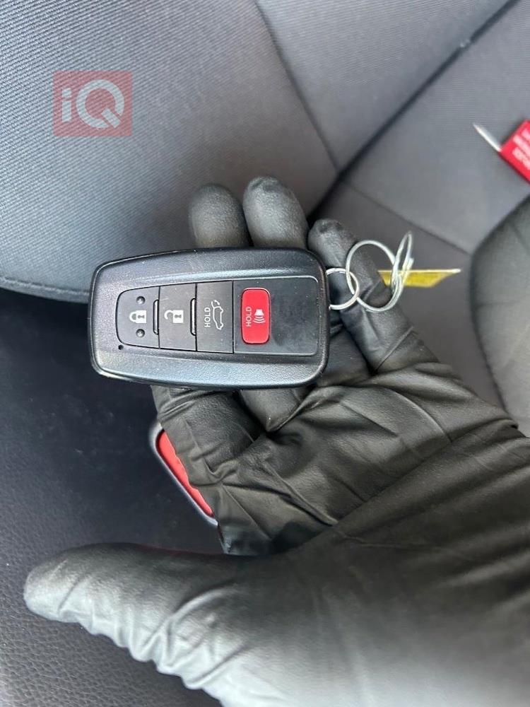 تۆیۆتا ڕاڤ 4